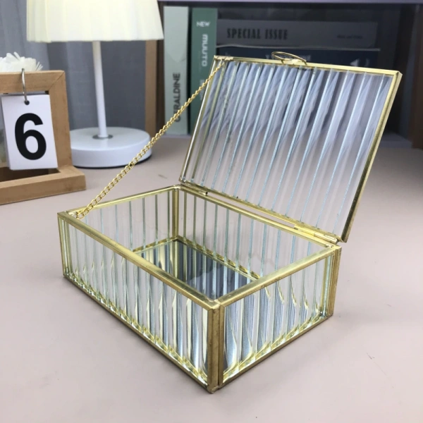 Large Ribbed Glass Jewelry Box in Gold - Image 4